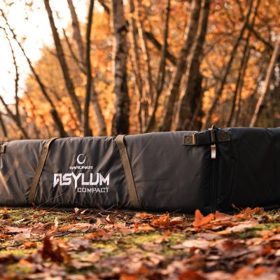 Asylum Mat Compact